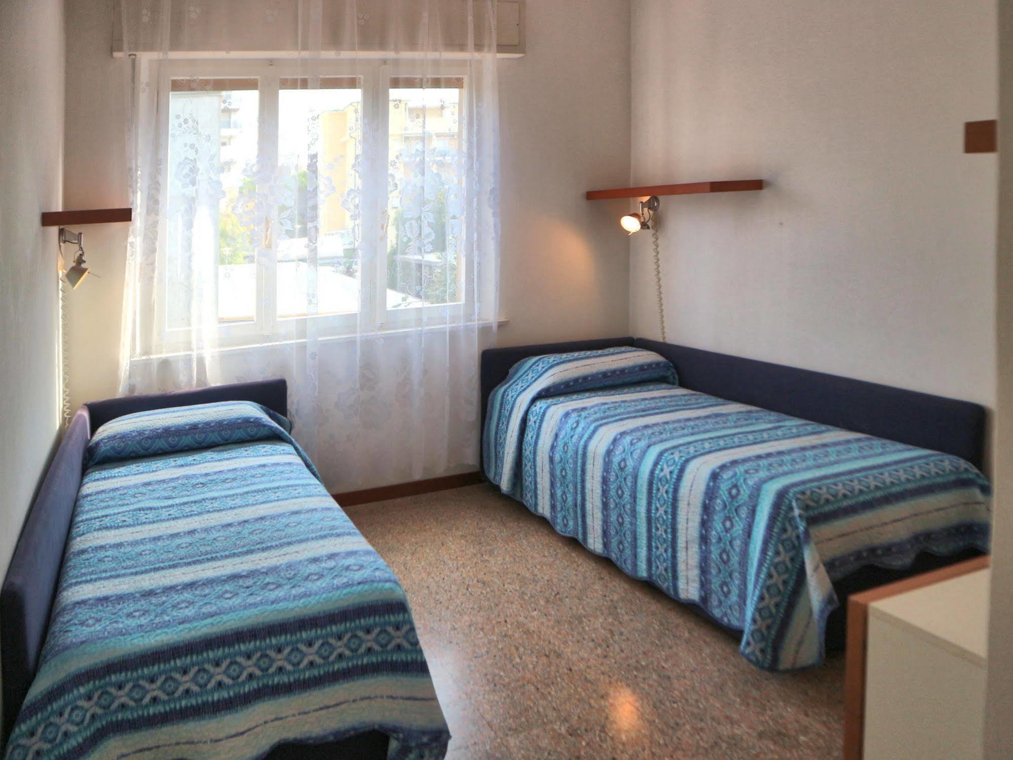 Letizia Apartment Lignano Sabbiadoro Ngoại thất bức ảnh